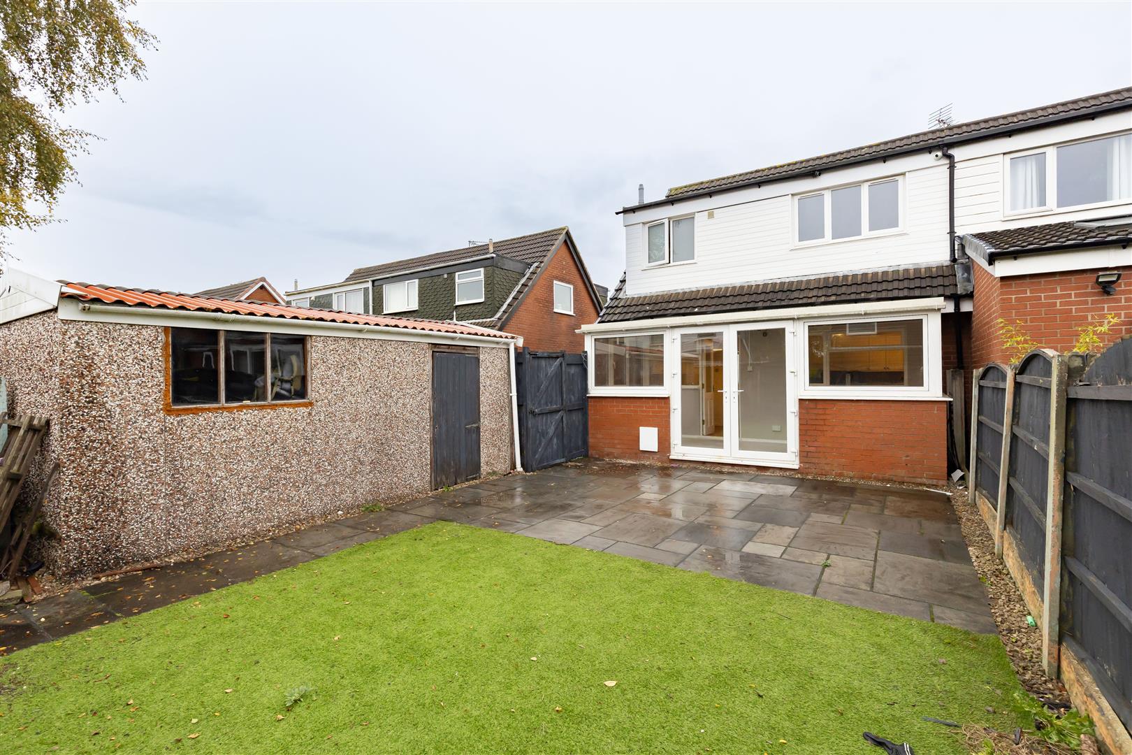 3 bed property in Bilsborough Hey, Preston